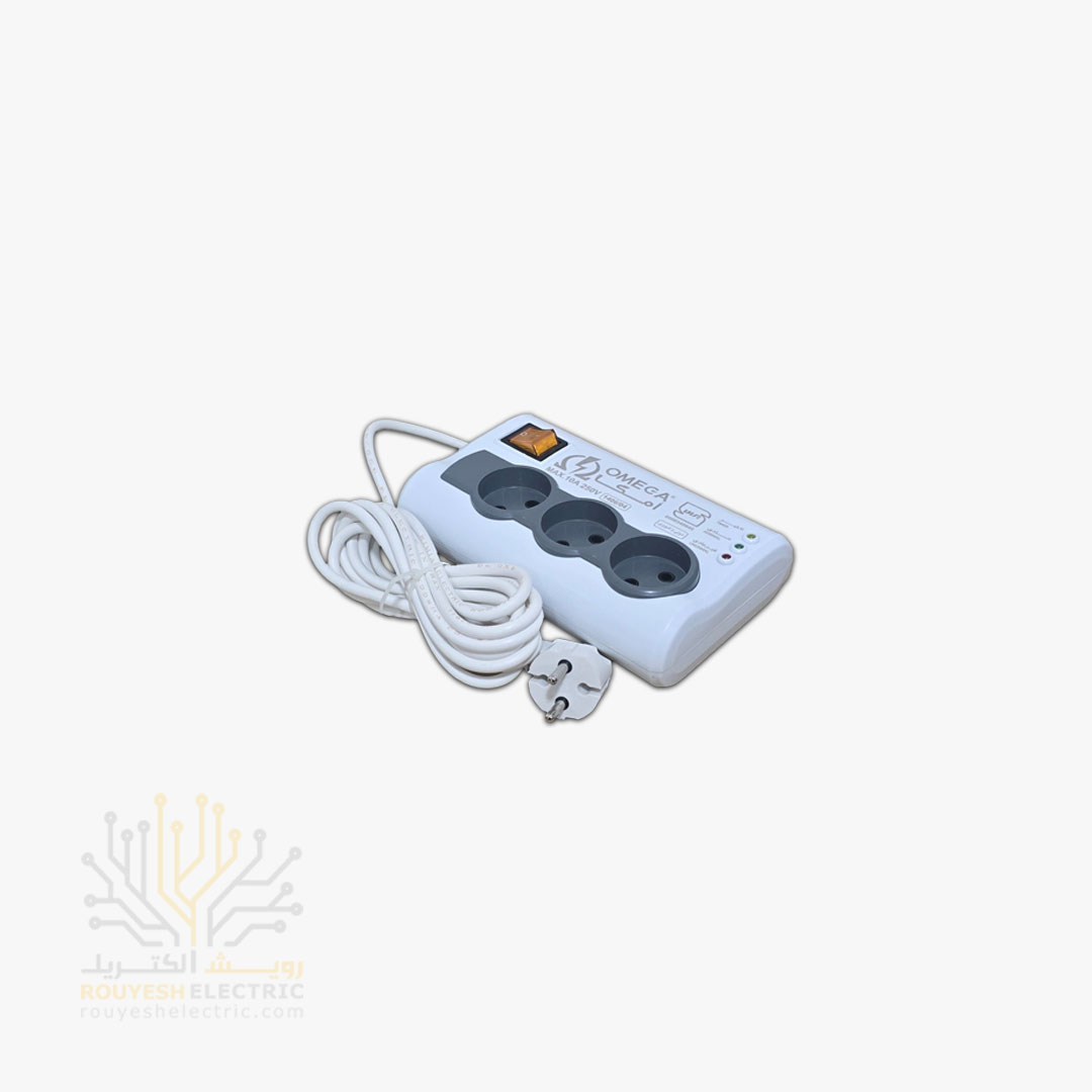 محافظ برق کامپیوتر سیار سه خانه برند امگا مدل p3000 استاندارد بدون ارت کلید دار بدنه سفید آنالوگ 3 متری