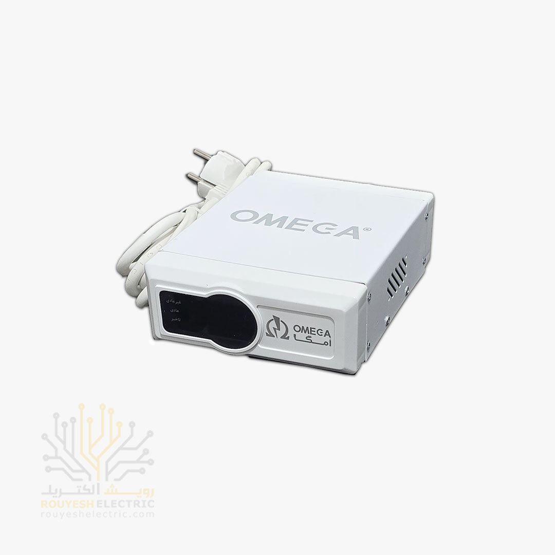 محافظ برق یخچال فلزی سیار دو خانه برند امگا مدل F2100 استاندارد ارتدار بدون کلید بدنه سفید دیجیتال 2 متری